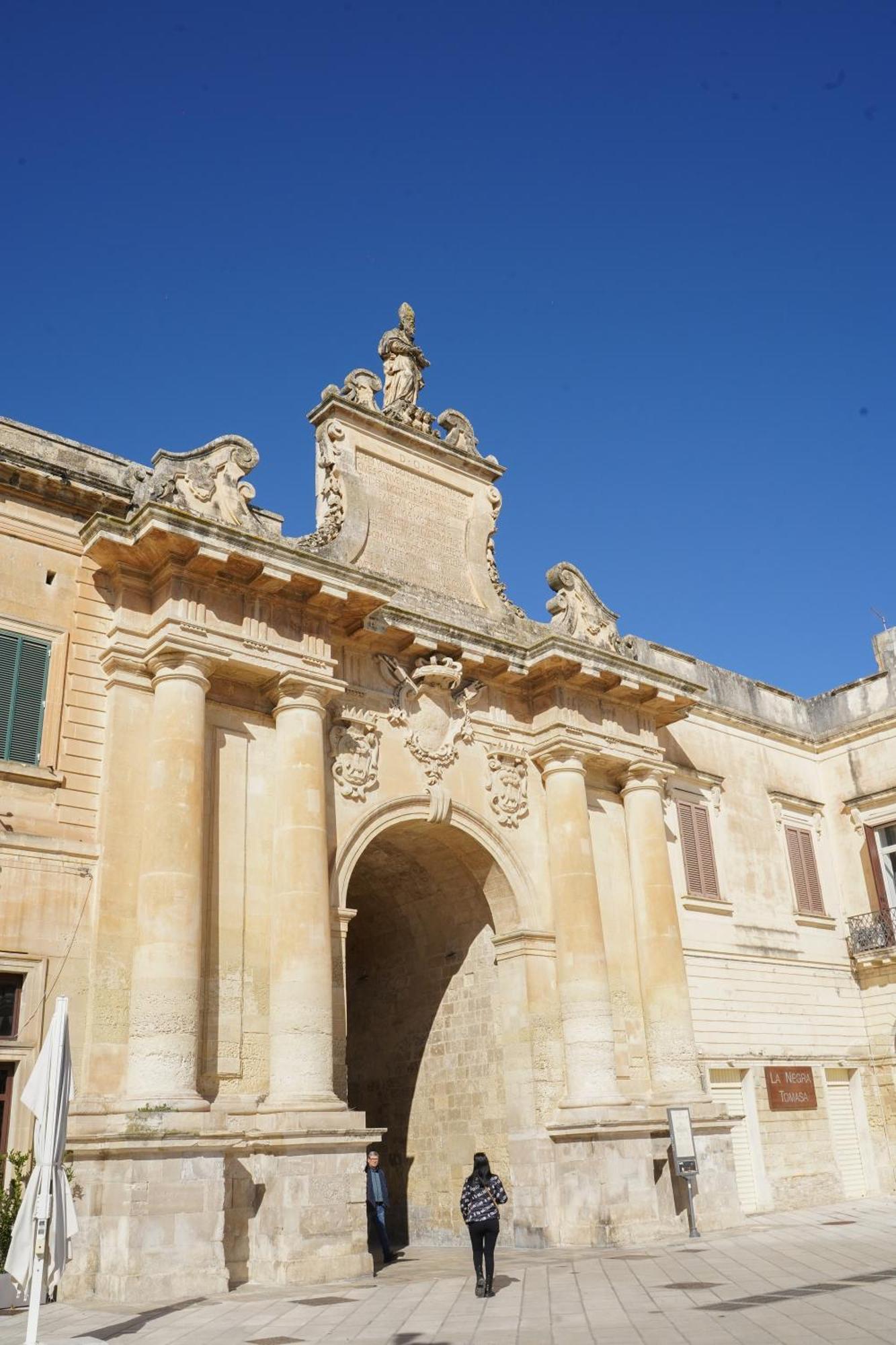 Suite Home D'Aragona Lecce Eksteriør billede