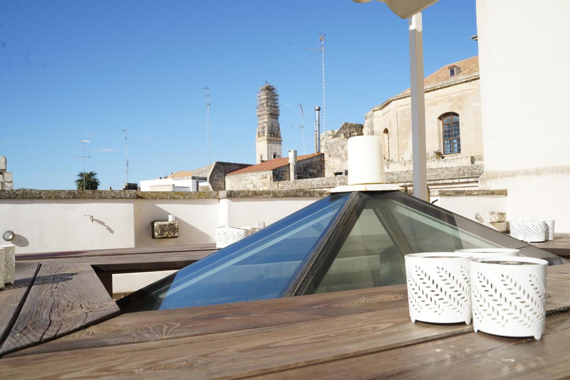 Suite Home D'Aragona Lecce Eksteriør billede