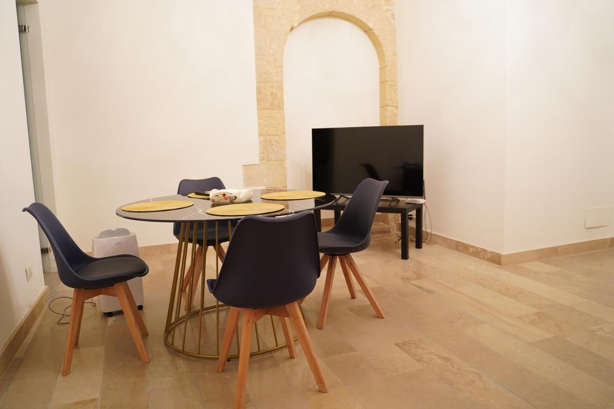 Suite Home D'Aragona Lecce Eksteriør billede